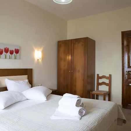 To Mpalkoni Chorefton