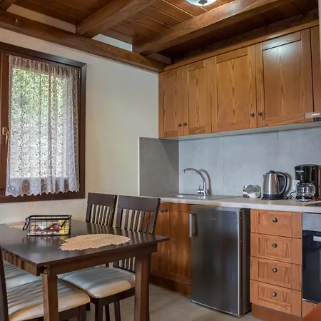 To Mpalkoni 3* Chorefton