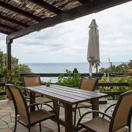 To Mpalkoni 3* Chorefton