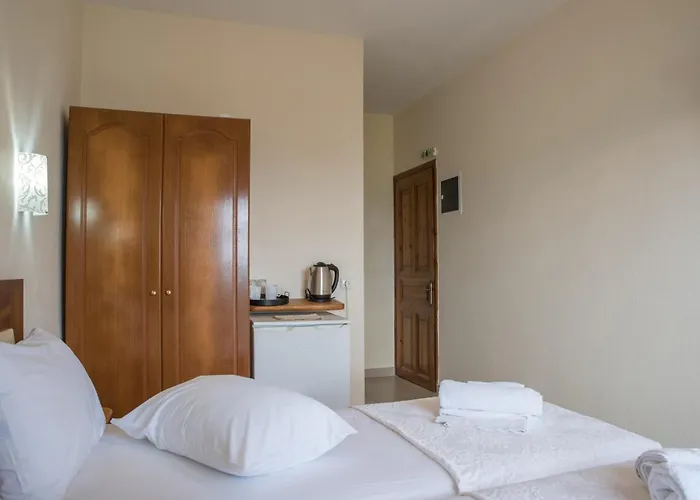 To Mpalkoni 3* Chorefton