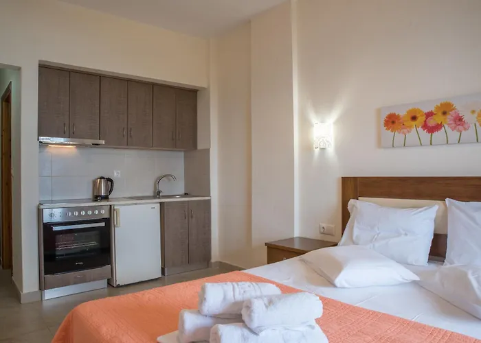 To Mpalkoni 3* חורפטו