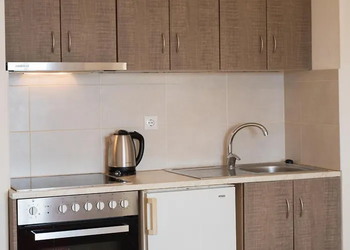 To Mpalkoni Chorefton