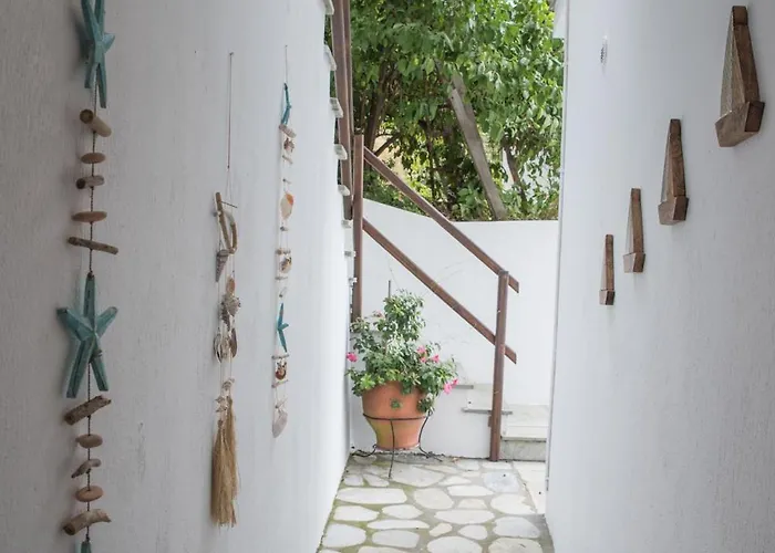 To Mpalkoni 3* Chorefton