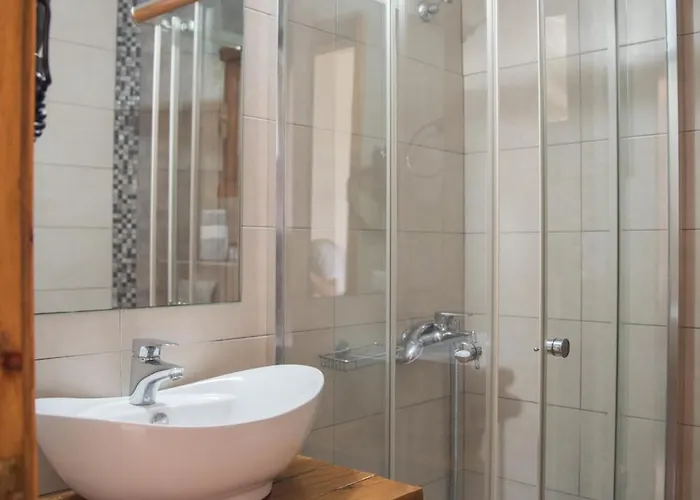 To Mpalkoni Chorefton