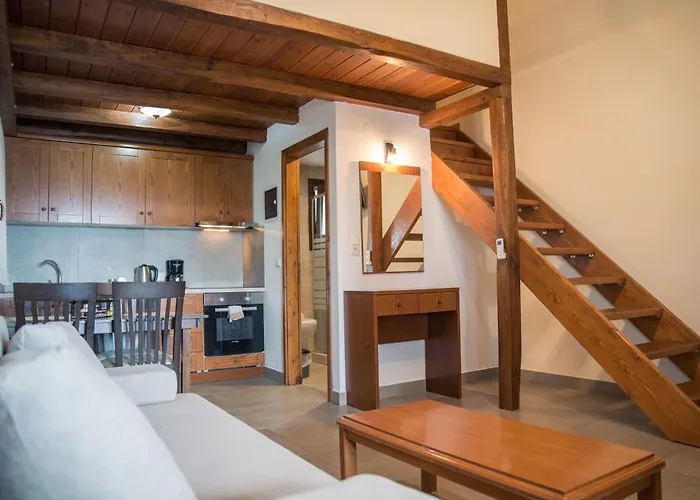 Konukevi To Mpalkoni