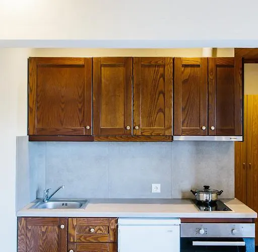 To Mpalkoni חורפטו