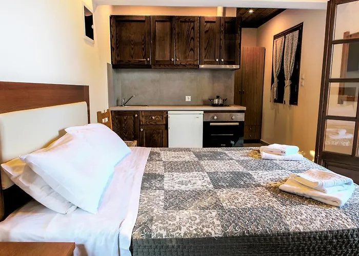 To Mpalkoni 3* Chorefton